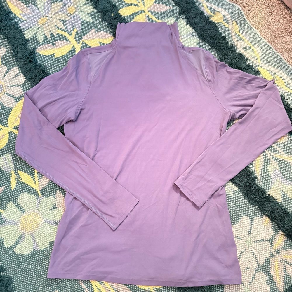 Lululemon Eternal Mesh Mock turtleneck Light Purple  Longsleeve approx 8